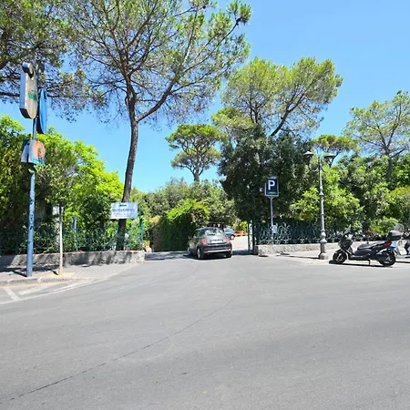 Figaro - * Ischia