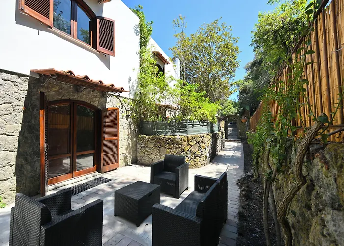 Figaro - Casa de hóspedes Ísquia