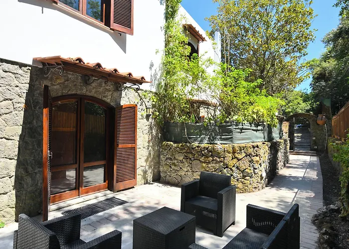 Figaro - Casa de hóspedes *