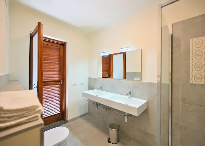 Figaro - Casa de hóspedes *